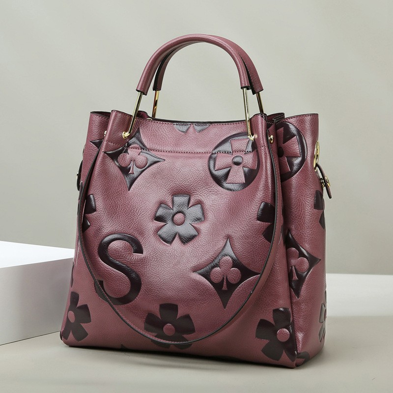 Women's new bucket bag senior sense of fashion embossed handbag large capacity sub mother shoulder bag